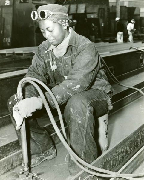 File:African American worker Richmond Shipyards.jpg